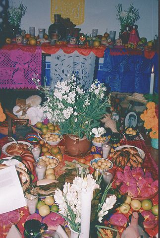Day of the Dead Food Offerings, via Wikimedia Commons